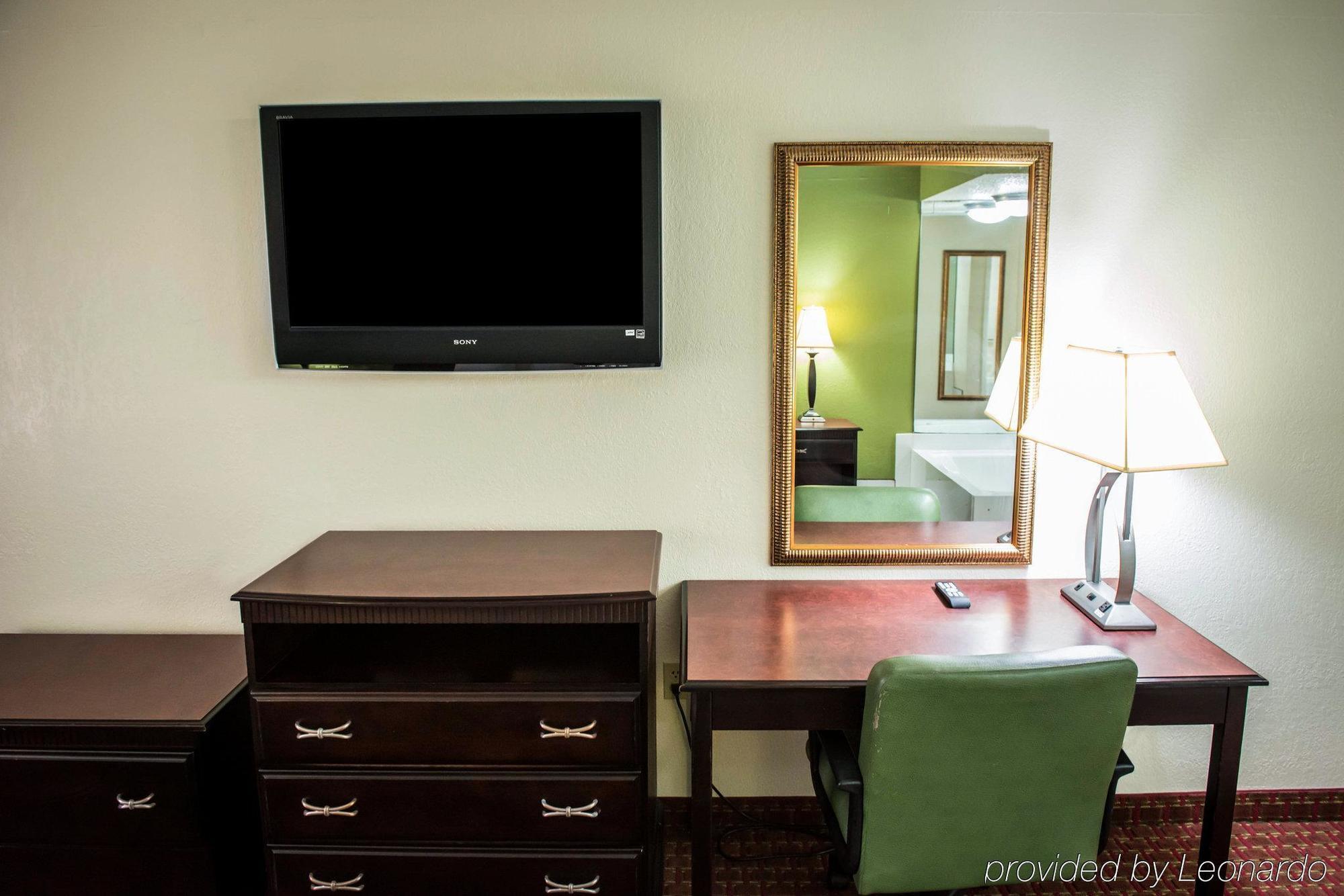 Quality Inn Chipley I-10 At Exit 120 Экстерьер фото